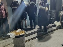 -劳动公园新疆人烤腰子