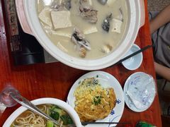 -芦茨金富饭庄·25年老字号·专做稻草鸡