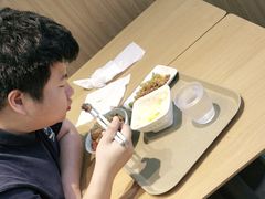-老乡鸡(西岸凤巢店)