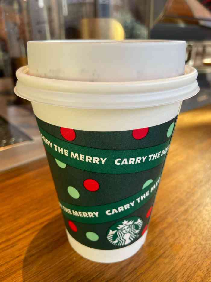 星巴克臻选(沈阳铁西广场店)-"星巴克万象汇店现已升级为高端店.