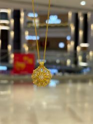 -周生生Chow Sang Sang(先天下店)