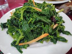 拌山野菜-北京龙庆四季香农家饭庄·灶台鱼·碳烤虹鳟鱼(龙庆峡店)