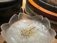 -蜜桃餐厅·伴山(湖滨商业街店)