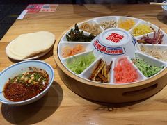 -怪噜范·老贵阳街头名小吃(汇金星力城店)