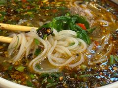 -云阿蛮云南生烫牛肉米线(奉贤路店)