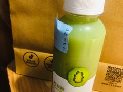 -瑞幸咖啡(中环国际广场店)