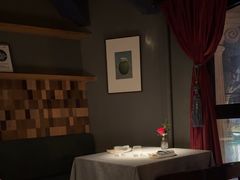 -弦月窗LUNETTE BY AMANDA(复兴路店)