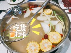 养生原汤锅-俏牛哥鲜牛肉牛肆馆(重庆天地店)