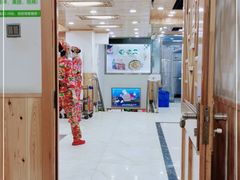-屯老二农家铁锅炖·行业领军者(梅江店)