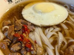 -矮子粉店1985·长沙米粉(湘春路店)