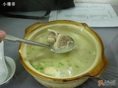 馄饨老鸭褒-老品芳