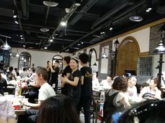 店内布置-红九格老火锅(三峡广场店)