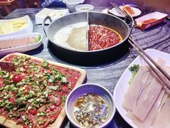 -热火朝天鲜切牛肉火锅(南强街巷店)