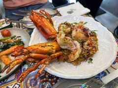 -LESCEDARS Brasserie Bistro香柏树