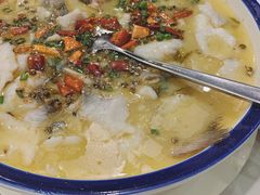 回味酸菜鲈鱼-山泉公馆酒家(广州东站店)
