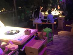 -瓜西西重庆火锅(花溪店)