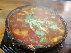 -玥洋老砂锅(广场街店)