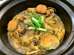 蟹焖鸡煲-祈胜邨•顺德鱼生•顺德菜(容桂店)