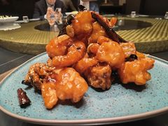 -铜锣湾·有麝自然香(渝北财富中心店)