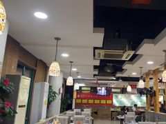 -尚品海鲜肥牛自助火锅(湖明店)