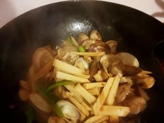 -盒马鲜生(莱蒙都会店)