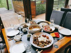 -黔蘑菇四季餐厅(观山湖店)