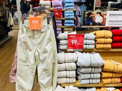 -优衣库(哈尔滨香坊万达广场店)