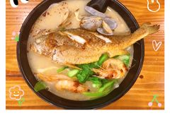 -台州老六海鲜面馆(上南总店)