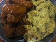 -BHC炸鸡(明洞总店)