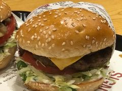 -The Habit Burger Grill 哈比特汉堡(爱琴海店)