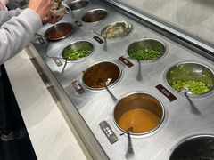 -左庭右院鲜牛肉火锅(浦江欢乐颂店)