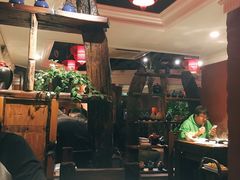 -大匠工房古船木艺术餐厅·猪肚鸡专门店(长白仙岛店)