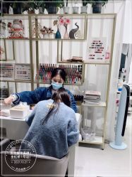 -吉吉靓甲美睫