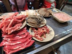 -九尺赵老四鲜鹅肠火锅