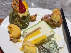 -松咖啡自助餐厅·松北香格里拉