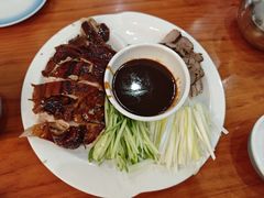-渔记熏肉大饼