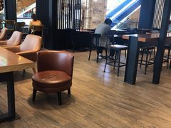 大堂-星巴克臻选(成都环球乐天店)