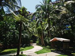 -三亚湾海居铂尔曼度假酒店