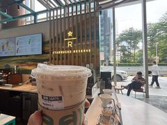 -星巴克臻选(广州高德置地秋广场店)