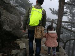 -罗田薄刀峰风景区