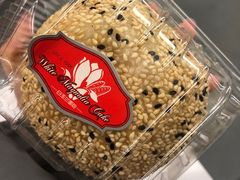 -白玉兰食品(汇联商厦店)