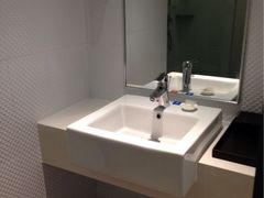 iphone_upload_pic-全季酒店(重庆上清寺牛角沱地铁站店)