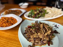 -小厨子私房菜·云南美食店