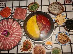 -朱光玉火锅馆(小寨原力场店)