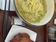 -百年老字号·观振兴蟹黄面·三虾面·苏式面(观前街富仁坊巷店)