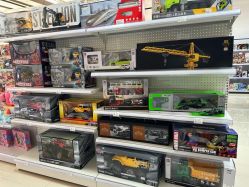 -玩动奇季品牌玩具超市