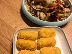 -华府九号海鲜烧烤大排档(龙域店)
