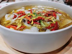 酸汤乌鱼片-滋味工坊中餐厅(高新区店)