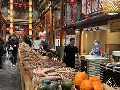 -唐山宴百姓府邸院落中餐
