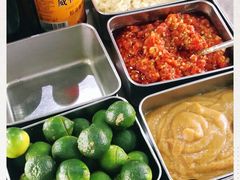 -四川小胡子海鲜(丁村万人海鲜广场店)